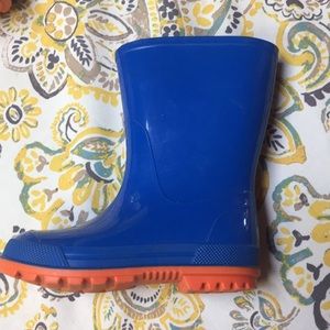 Rain Boots 7-8 toddler